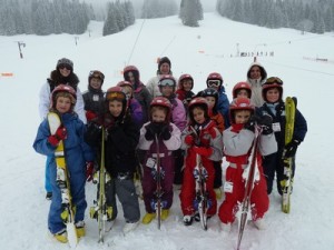 skieurs fous avec leur prof Karine